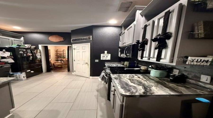 Davenport, Florida 33837, 3 Bedroom Bedrooms, ,2 Bathroombathrooms,Residential,For Sale,Lemon,0,Mfrp4939702