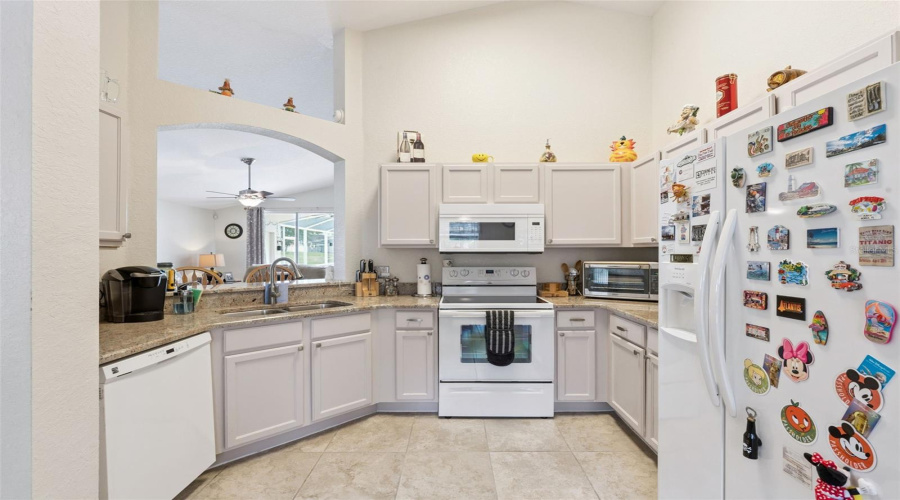 Davenport, Florida 33897, 4 Bedroom Bedrooms, ,2 Bathroombathrooms,Residential,For Sale,Troon Circle,0,Mfrs5147538