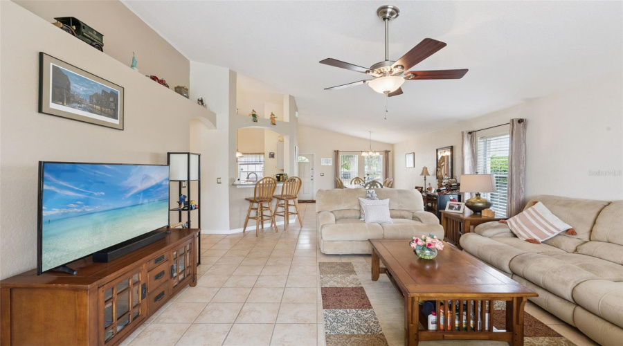Davenport, Florida 33897, 4 Bedroom Bedrooms, ,2 Bathroombathrooms,Residential,For Sale,Troon Circle,0,Mfrs5147538