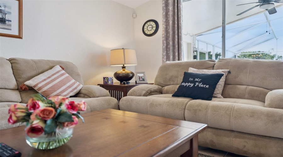 Davenport, Florida 33897, 4 Bedroom Bedrooms, ,2 Bathroombathrooms,Residential,For Sale,Troon Circle,0,Mfrs5147538