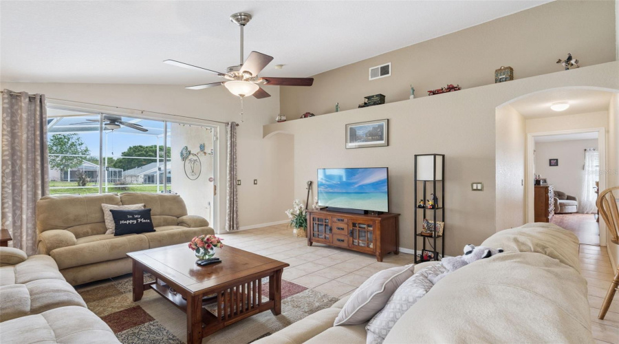 Davenport, Florida 33897, 4 Bedroom Bedrooms, ,2 Bathroombathrooms,Residential,For Sale,Troon Circle,0,Mfrs5147538
