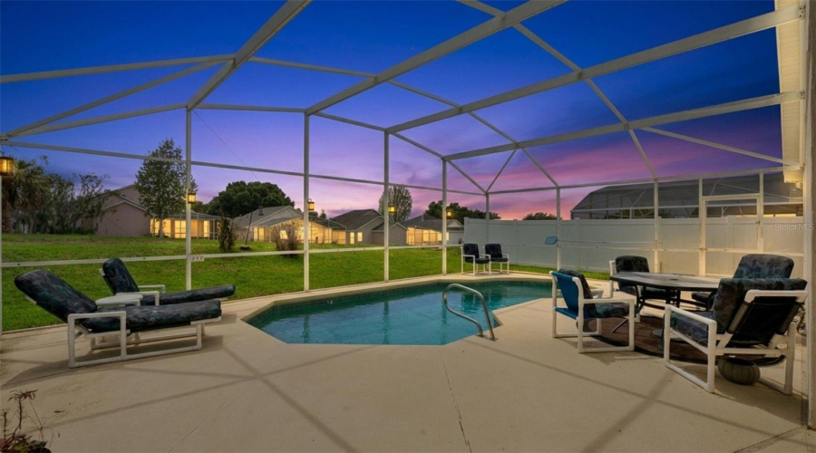Davenport, Florida 33897, 4 Bedroom Bedrooms, ,2 Bathroombathrooms,Residential,For Sale,Troon Circle,0,Mfrs5147538