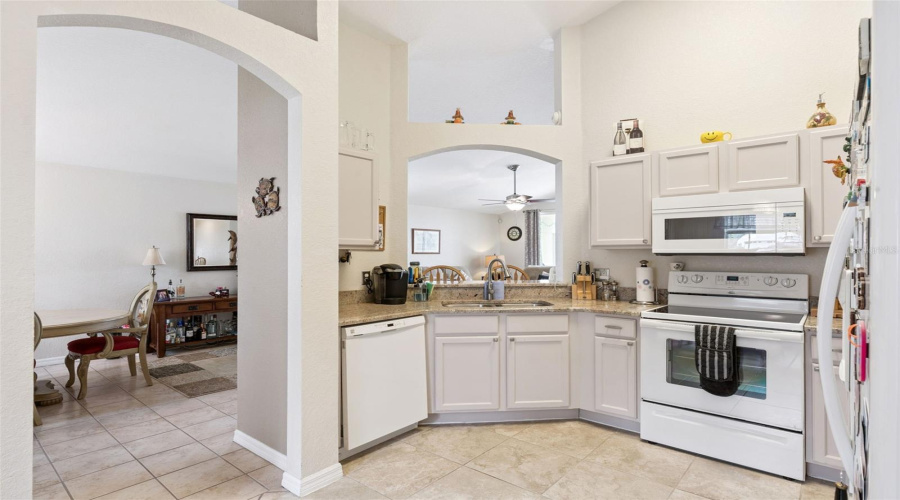 Davenport, Florida 33897, 4 Bedroom Bedrooms, ,2 Bathroombathrooms,Residential,For Sale,Troon Circle,0,Mfrs5147538