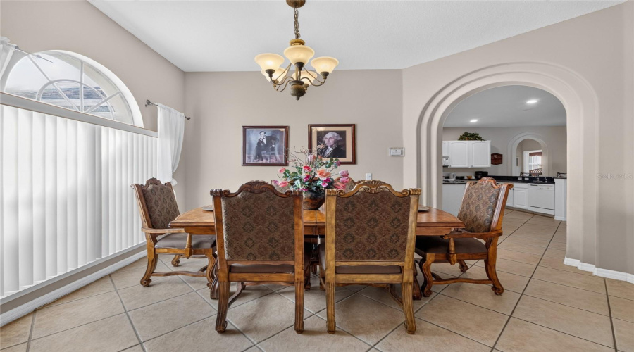Davenport, Florida 33837, 6 Bedroom Bedrooms, ,5 Bathroombathrooms,Residential,For Sale,Blue Heron,0,Mfrs5156373