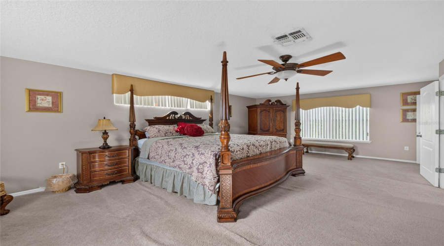 Davenport, Florida 33837, 6 Bedroom Bedrooms, ,5 Bathroombathrooms,Residential,For Sale,Blue Heron,0,Mfrs5156373