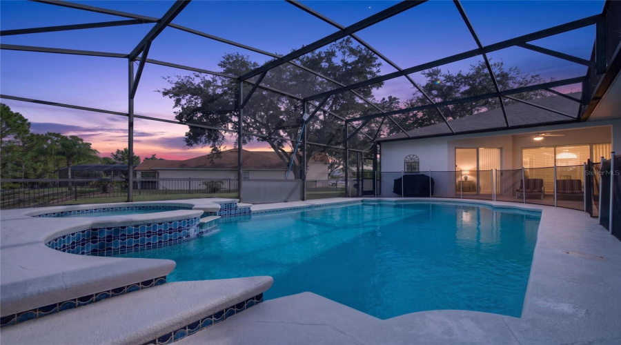 Davenport, Florida 33837, 6 Bedroom Bedrooms, ,5 Bathroombathrooms,Residential,For Sale,Blue Heron,0,Mfrs5156373