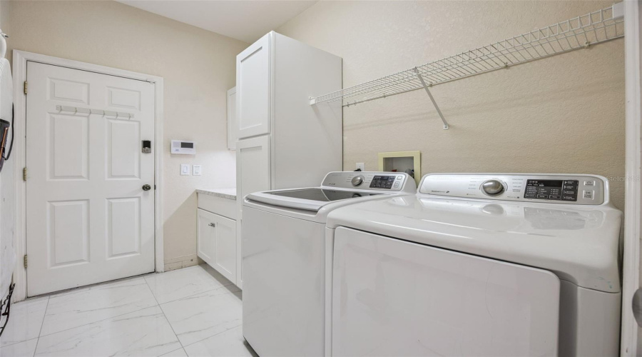Davenport, Florida 33897, 4 Bedroom Bedrooms, ,3 Bathroombathrooms,Residential,For Sale,Birkdale,0,Mfrs5156143