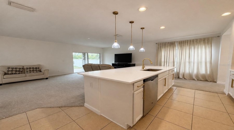 Davenport, Florida 33837, 4 Bedroom Bedrooms, ,2 Bathroombathrooms,Residential,For Sale,Blue Cypress,0,Mfro6433532