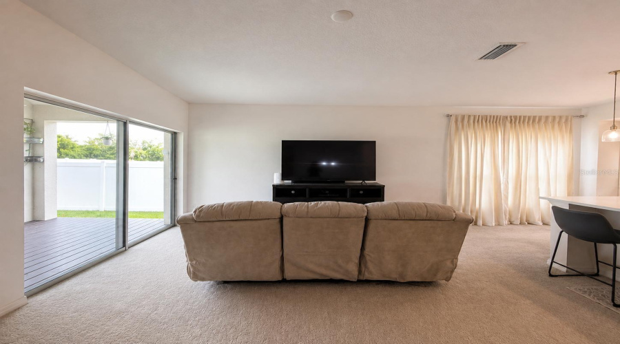 Davenport, Florida 33837, 4 Bedroom Bedrooms, ,2 Bathroombathrooms,Residential,For Sale,Blue Cypress,0,Mfro6433532
