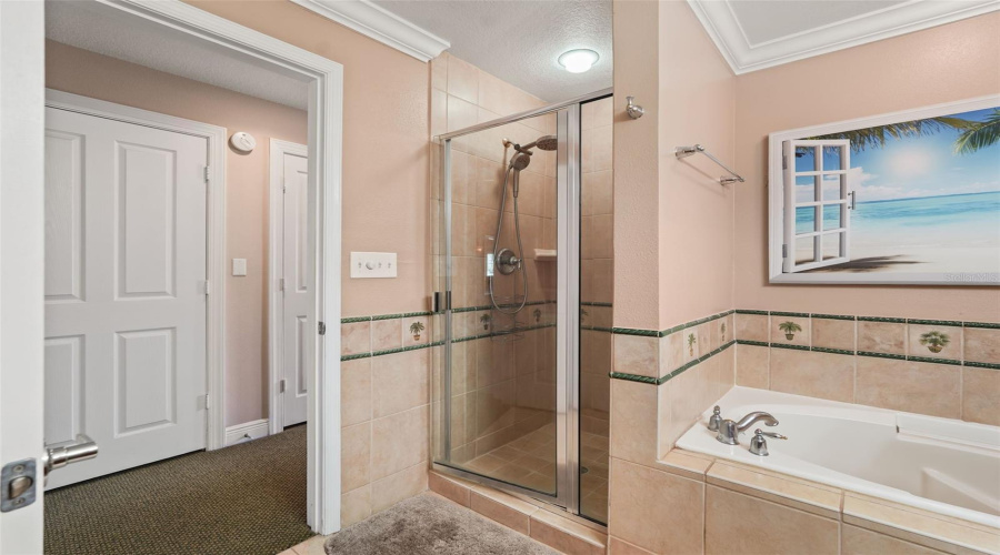 Primary En-Suite