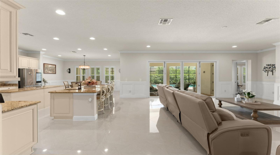 Orlando, Florida 32836, 7 Bedroom Bedrooms, ,6 Bathroombathrooms,Residential,For Sale,Morehouse,0,Mfro6436366