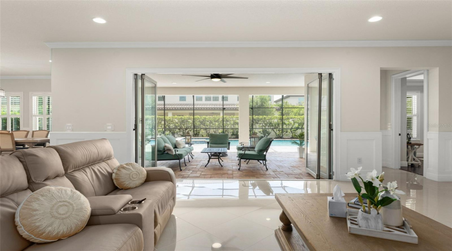 Orlando, Florida 32836, 7 Bedroom Bedrooms, ,6 Bathroombathrooms,Residential,For Sale,Morehouse,0,Mfro6436366