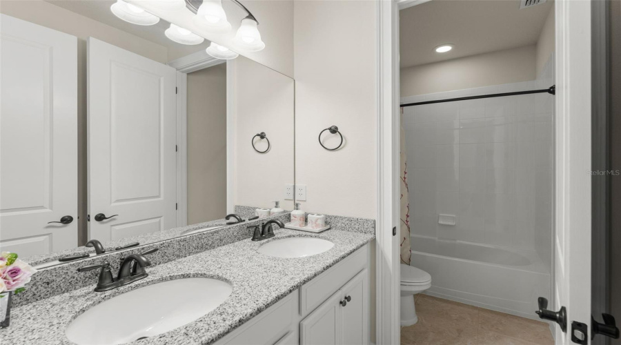Orlando, Florida 32836, 7 Bedroom Bedrooms, ,6 Bathroombathrooms,Residential,For Sale,Morehouse,0,Mfro6436366
