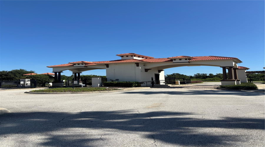 Davenport, Florida 33837, 4 Bedroom Bedrooms, ,3 Bathroombathrooms,Residential,For Sale,Grazie,0,Mfrg5117046