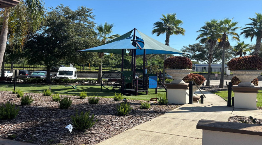 Davenport, Florida 33837, 4 Bedroom Bedrooms, ,3 Bathroombathrooms,Residential,For Sale,Grazie,0,Mfrg5117046