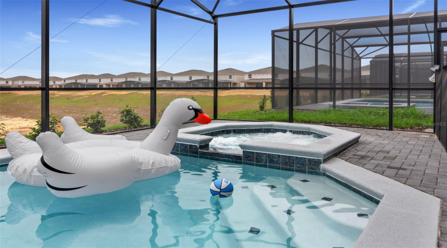 Davenport, Florida 33897, 10 Bedroom Bedrooms, ,8 Bathroombathrooms,Residential,For Sale,Mahalo,0,Mfro6437452