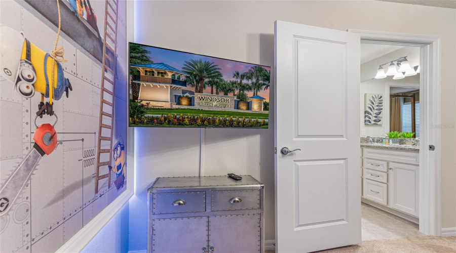 Davenport, Florida 33897, 10 Bedroom Bedrooms, ,8 Bathroombathrooms,Residential,For Sale,Mahalo,0,Mfro6437452