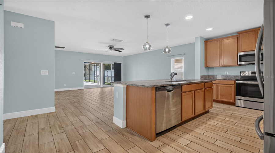 Davenport, Florida 33837, 3 Bedroom Bedrooms, ,2 Bathroombathrooms,Residential,For Sale,Benjamin,0,Mfro6436567