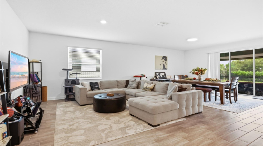 Davenport, Florida 33837, 4 Bedroom Bedrooms, ,3 Bathroombathrooms,Residential,For Sale,Camden,0,Mfro6436830