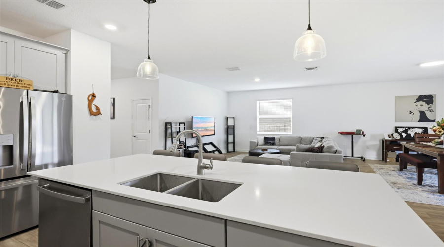 Davenport, Florida 33837, 4 Bedroom Bedrooms, ,3 Bathroombathrooms,Residential,For Sale,Camden,0,Mfro6436830