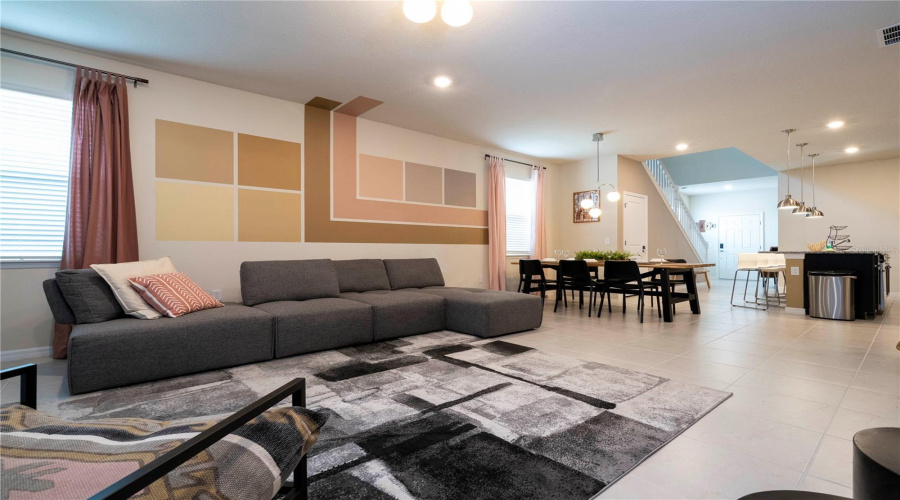 Davenport, Florida 33897, 7 Bedroom Bedrooms, ,5 Bathroombathrooms,Residential,For Sale,Lilac,0,Mfra4703980