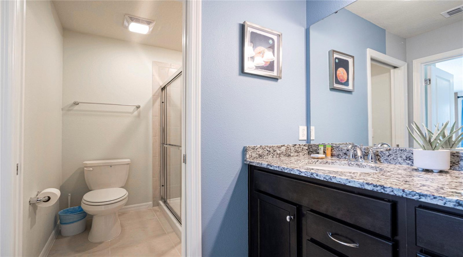 Davenport, Florida 33897, 7 Bedroom Bedrooms, ,5 Bathroombathrooms,Residential,For Sale,Lilac,0,Mfra4703980
