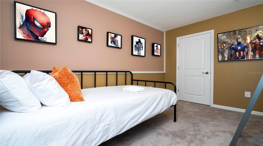 Davenport, Florida 33897, 7 Bedroom Bedrooms, ,5 Bathroombathrooms,Residential,For Sale,Lilac,0,Mfra4703980