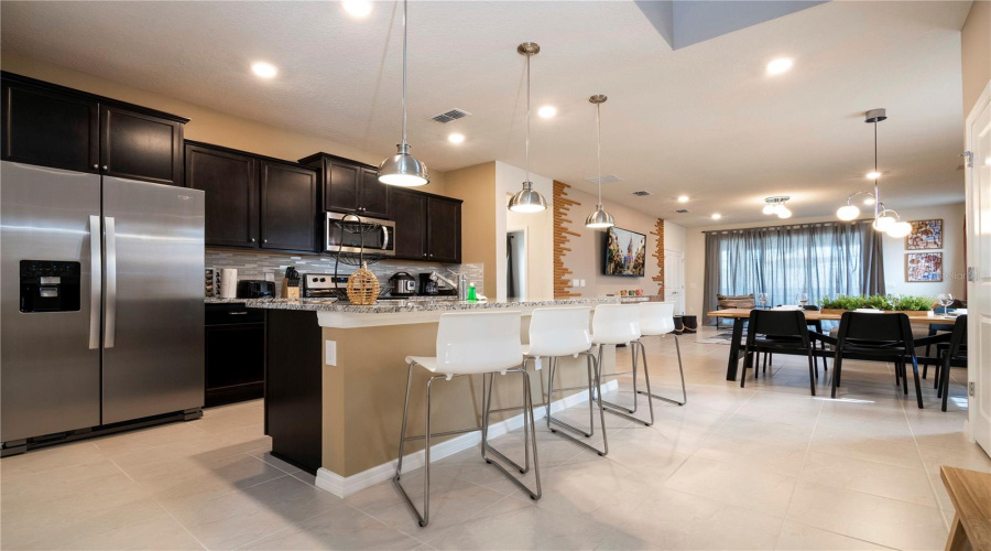 Davenport, Florida 33897, 7 Bedroom Bedrooms, ,5 Bathroombathrooms,Residential,For Sale,Lilac,0,Mfra4703980