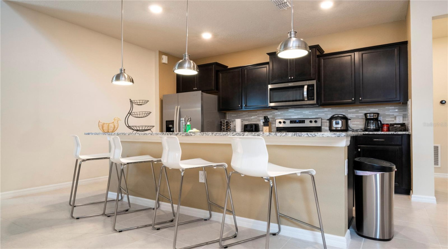 Davenport, Florida 33897, 7 Bedroom Bedrooms, ,5 Bathroombathrooms,Residential,For Sale,Lilac,0,Mfra4703980
