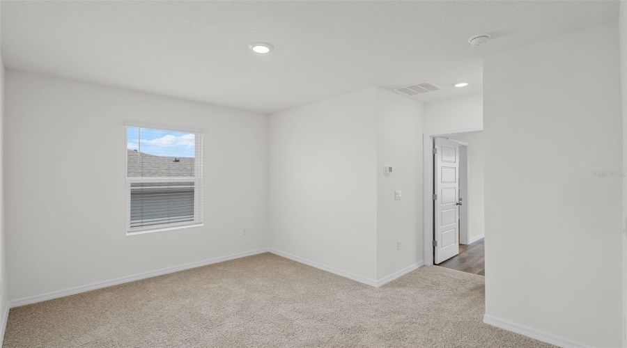 Davenport, Florida 33837, 3 Bedroom Bedrooms, ,2 Bathroombathrooms,Residential,For Sale,Olympic,0,Mfro6437491
