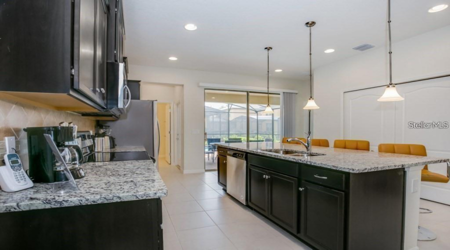 Kissimmee, Florida 34747, 5 Bedroom Bedrooms, ,5 Bathroombathrooms,Residential,For Sale,Corcovado,0,Mfro6437546