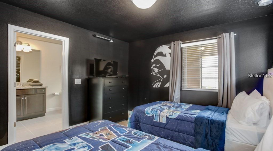 Kissimmee, Florida 34747, 5 Bedroom Bedrooms, ,5 Bathroombathrooms,Residential,For Sale,Corcovado,0,Mfro6437546