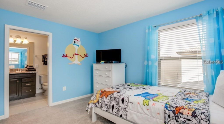 Kissimmee, Florida 34747, 5 Bedroom Bedrooms, ,5 Bathroombathrooms,Residential,For Sale,Corcovado,0,Mfro6437546