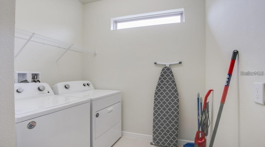 Kissimmee, Florida 34747, 5 Bedroom Bedrooms, ,5 Bathroombathrooms,Residential,For Sale,Corcovado,0,Mfro6437546