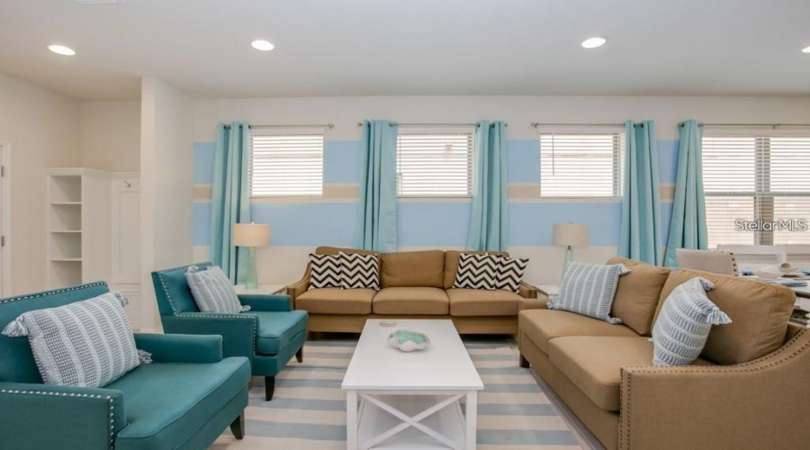 Kissimmee, Florida 34747, 5 Bedroom Bedrooms, ,5 Bathroombathrooms,Residential,For Sale,Corcovado,0,Mfro6437546