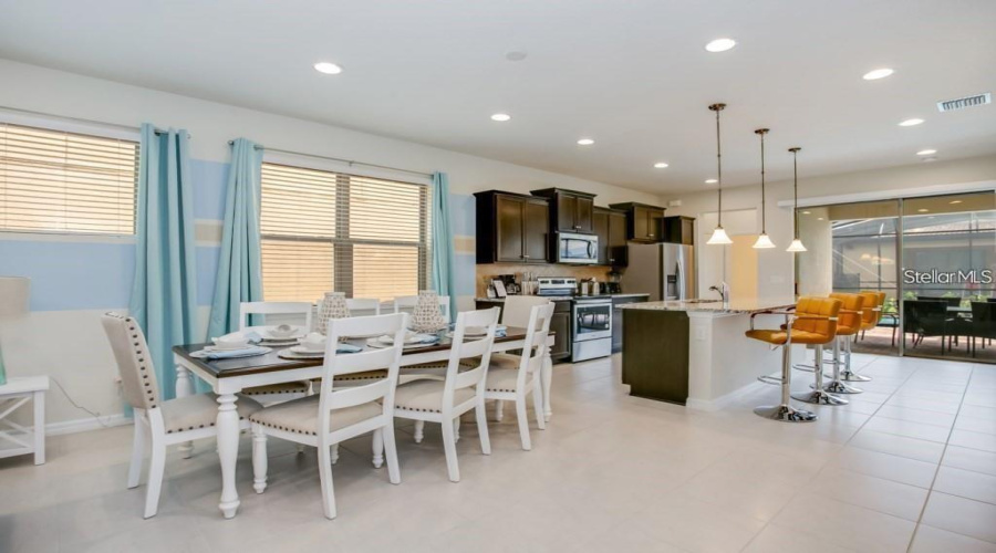 Kissimmee, Florida 34747, 5 Bedroom Bedrooms, ,5 Bathroombathrooms,Residential,For Sale,Corcovado,0,Mfro6437546
