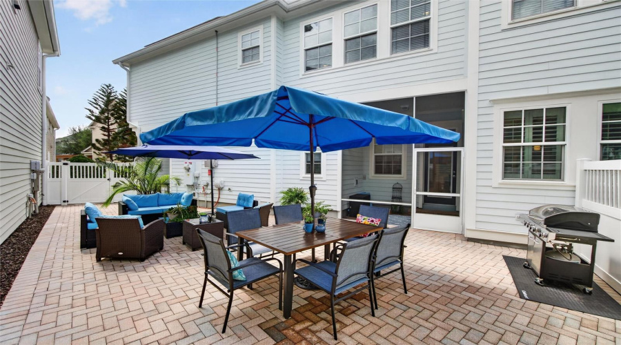 Large Pavered Outdoor Patio
