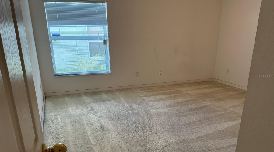Davenport, Florida 33837, 3 Bedroom Bedrooms, ,2 Bathroombathrooms,Residential,For Sale,Aberdeen,0,Mfra4700796