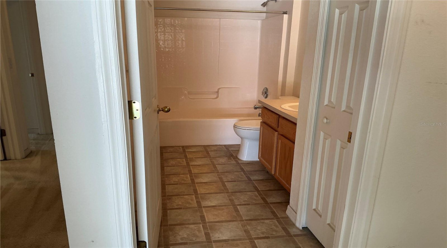 Davenport, Florida 33837, 3 Bedroom Bedrooms, ,2 Bathroombathrooms,Residential,For Sale,Aberdeen,0,Mfra4700796