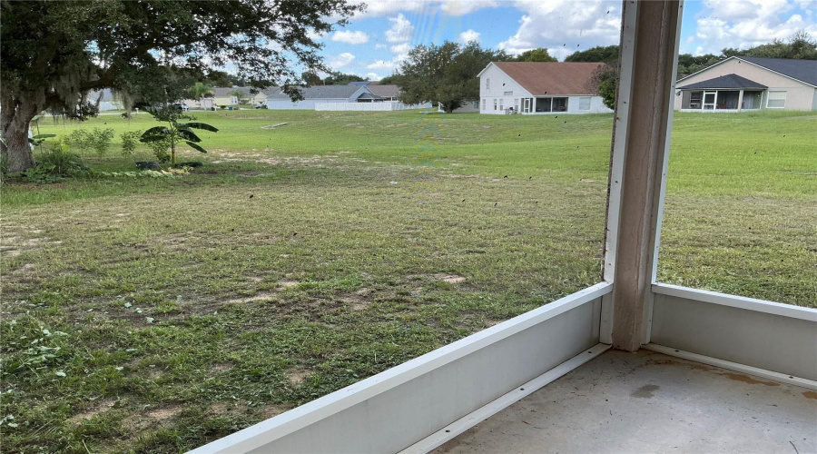 Davenport, Florida 33837, 3 Bedroom Bedrooms, ,2 Bathroombathrooms,Residential,For Sale,Aberdeen,0,Mfra4700796