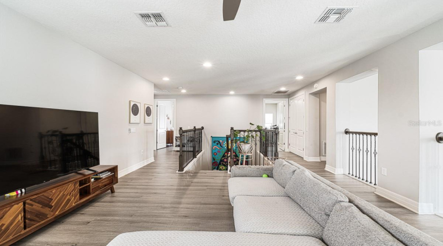 Orlando, Florida 32836, 4 Bedroom Bedrooms, ,3 Bathroombathrooms,Residential,For Sale,Lemon Lake,0,Mfro6437580