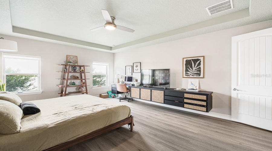 Orlando, Florida 32836, 4 Bedroom Bedrooms, ,3 Bathroombathrooms,Residential,For Sale,Lemon Lake,0,Mfro6437580
