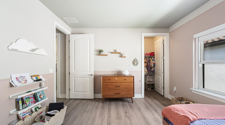 Orlando, Florida 32836, 4 Bedroom Bedrooms, ,3 Bathroombathrooms,Residential,For Sale,Lemon Lake,0,Mfro6437580
