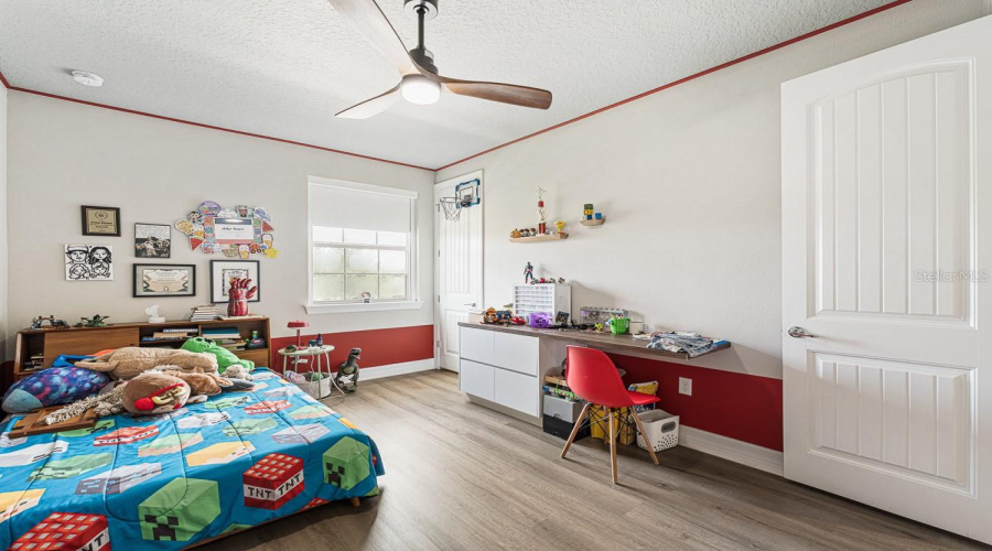 Orlando, Florida 32836, 4 Bedroom Bedrooms, ,3 Bathroombathrooms,Residential,For Sale,Lemon Lake,0,Mfro6437580
