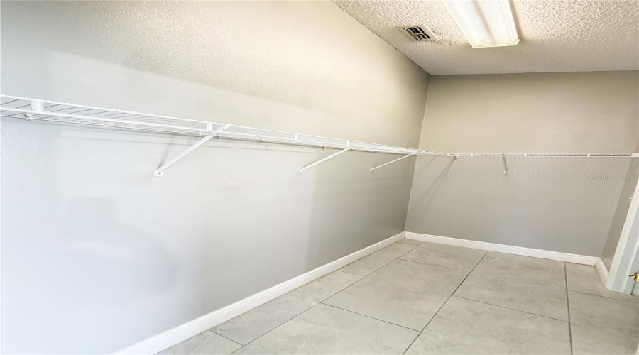 Davenport, Florida 33897, 4 Bedroom Bedrooms, ,3 Bathroombathrooms,Residential,For Sale,Langham,0,Mfrtb8540952