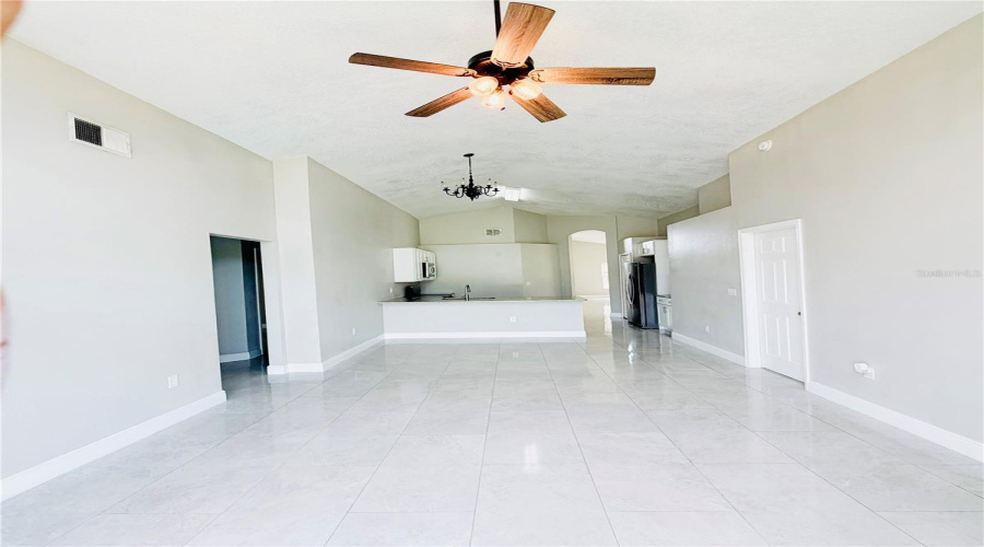 Davenport, Florida 33897, 4 Bedroom Bedrooms, ,3 Bathroombathrooms,Residential,For Sale,Langham,0,Mfrtb8540952