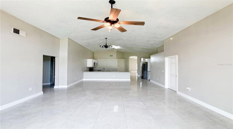 Davenport, Florida 33897, 4 Bedroom Bedrooms, ,3 Bathroombathrooms,Residential,For Sale,Langham,0,Mfrtb8540952