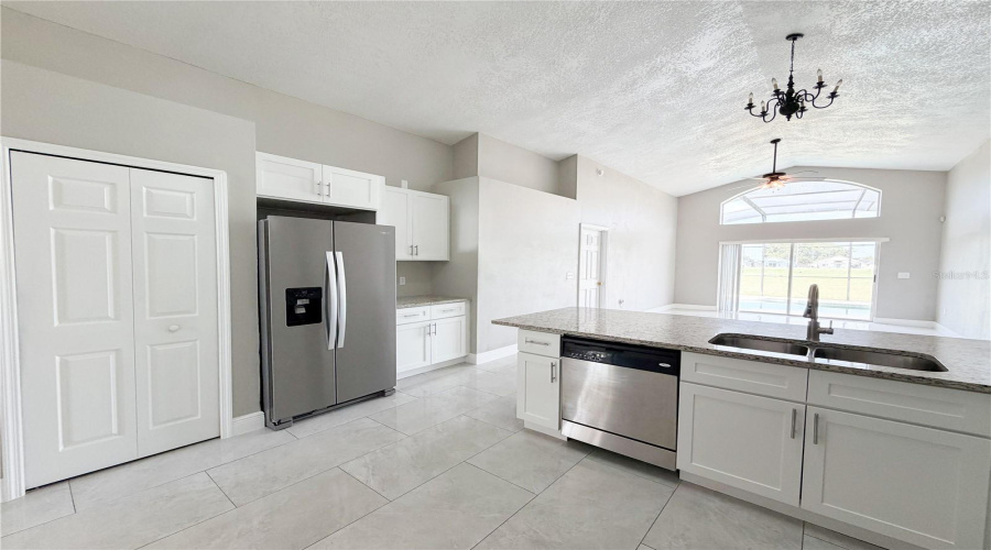 Davenport, Florida 33897, 4 Bedroom Bedrooms, ,3 Bathroombathrooms,Residential,For Sale,Langham,0,Mfrtb8540952