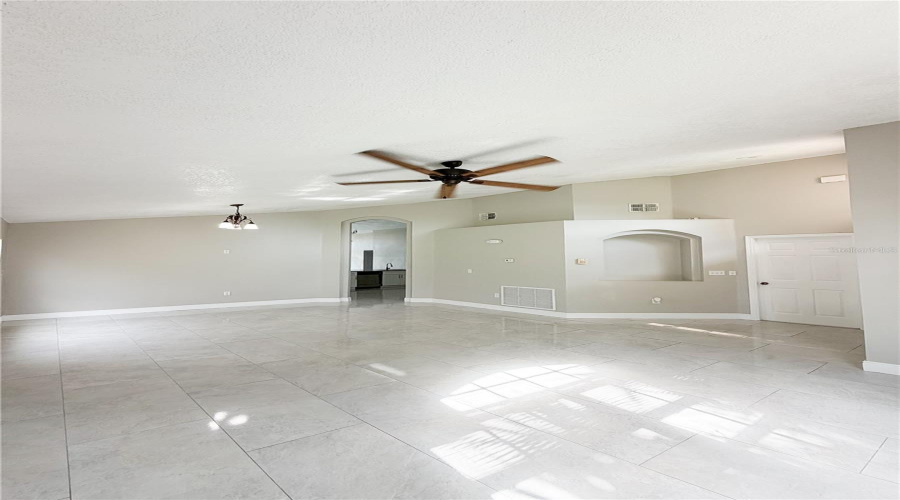 Davenport, Florida 33897, 4 Bedroom Bedrooms, ,3 Bathroombathrooms,Residential,For Sale,Langham,0,Mfrtb8540952
