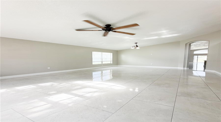 Davenport, Florida 33897, 4 Bedroom Bedrooms, ,3 Bathroombathrooms,Residential,For Sale,Langham,0,Mfrtb8540952